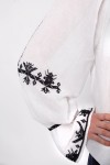 Ie romaneasca Goanga bluza traditionala romaneasca brodata manual cu fir negru zona Ardeal