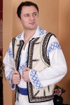 Bundita barbati motive traditionale romanesti din postav model Banat Bundita barbati motive traditionale romanesti din postav model Banat