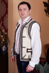 Bundita barbati motive traditionale romanesti din postav model Banat Bundita barbati motive traditionale romanesti din postav model Banat