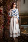 Ie romaneasca maneca lunga Bogatie brodata cu fir albastru bluza traditionala lucrata manual