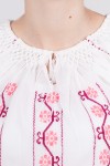 Ie maneca scurta Flori de Primavara brodata cu fir mov si roz bluza traditionala zona Muntenia Ie maneca scurta Flori de Primavara brodata cu fir mov si roz bluza traditionala zona Muntenia